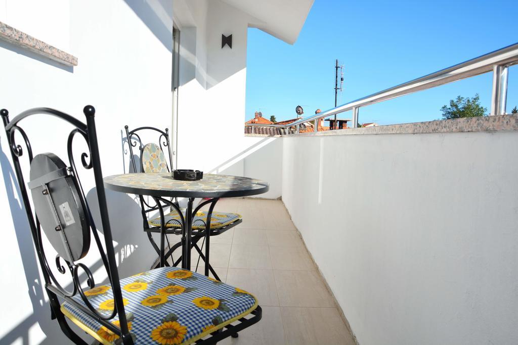 Apartment Vip Zara Esterno foto